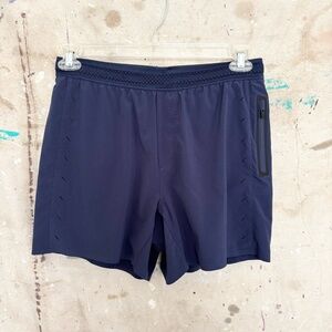 Ten Thousand The Session Short 5"